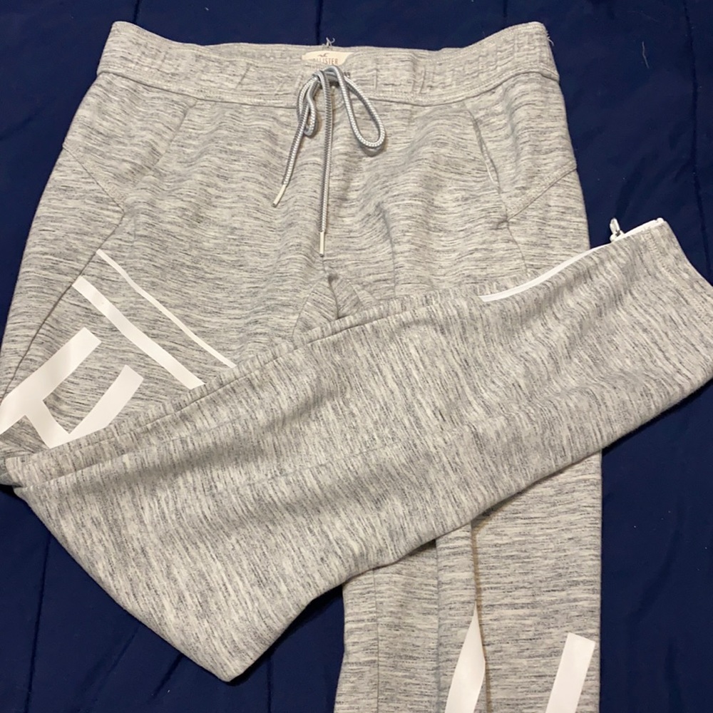 hollister joggers
